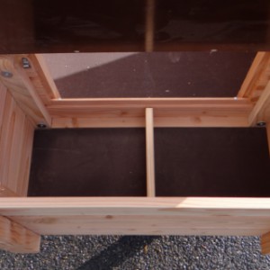 Poulailler avec pondoir