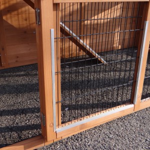 Poulailler avec rampe