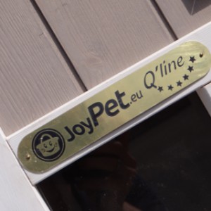 Le clapier Jason fait partie de la gamme JoyPet