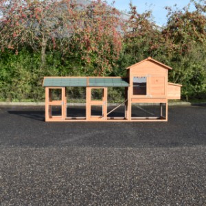 Le clapier Prestige Medium a été agrandi avec 2 enclos.