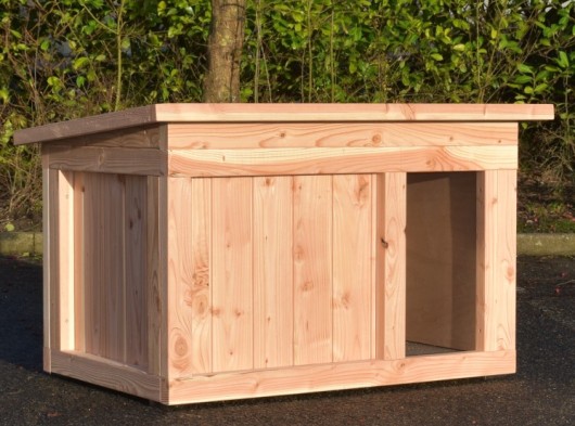 Niche pour chien isolée Block Medium bois de Douglas 121x85x78cm