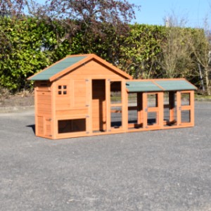 Clapier pour lapin Holiday Small est un achat pour votre jardin