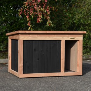 La niche pour chien Block Large a les dimensions 144x104x93cm  (LxPxH)