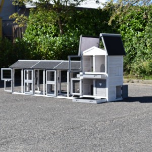 Le clapier pour lapin Double Small a plusieurs portes