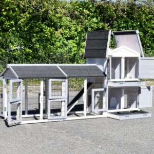 Le clapier pour lapin Double Small a plusieurs ouvertures