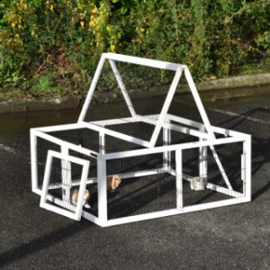 L’enclos pour lapins Multirun possède de nombreuses ouvertures