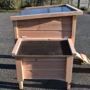 Poulailler Chicky est étendue avec un pondoir