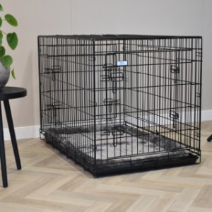 Le cage métalligue noire Strong XL est équipée avec un coussin