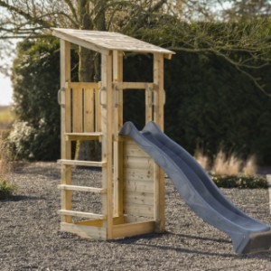 Équipment de jeu Plan 120 est fabriquée en bois d'épicéa impregné
