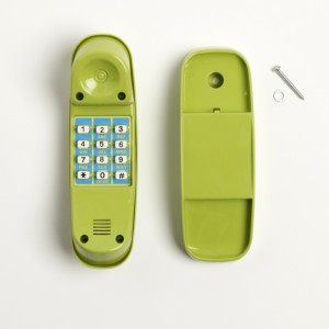 Téléphone vert citron pour l'aire de jeux et la maison de jeux