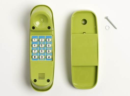 Téléphone vert citron pour l'aire de jeux et la maison de jeux