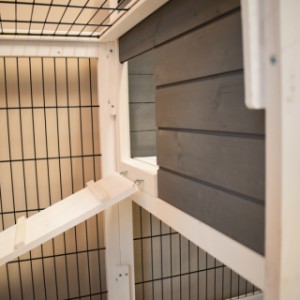 Cage lapin Esmee a un grand ouverture sur la nichoir