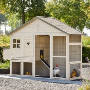 Grand poulailler Holiday Large est un beau clapier pour dans votre jardin!