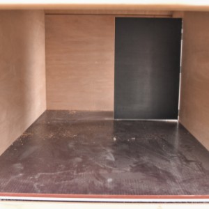 Grâce au volet, vous pouvez facilement entrer dans la niche Turbo pour le nettoyage