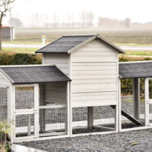 Jetez un coup d’œil à l’arrière du Prestige Medium avec double parcours.