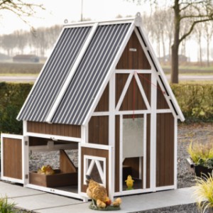 Le poulailler Pip dispose de 2 portes battantes