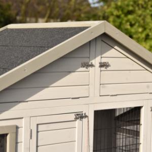 Poulailler Holiday Medium avec pondoir | grenier de stockage