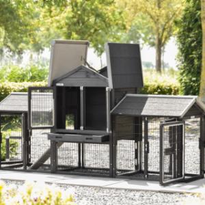 Le clapier pour lapin Prestige Small a plusieurs portes
