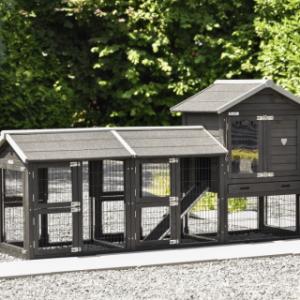 Le clapier pour lapin Prestige Small Black est un achat pour votre jardin