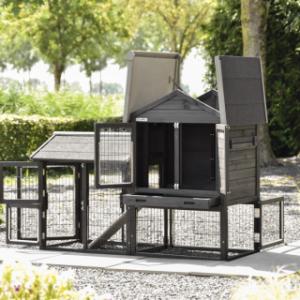 Le clapier pour lapin Prestige Small a plusieurs ouvertures