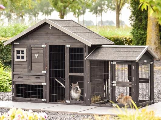 Clapier pour lapin Holiday Small Black avec enclos Space 227x73x128cm
