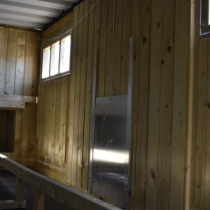 Intérieur du poulailler