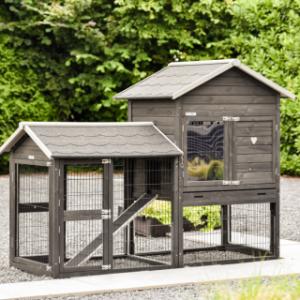 Cage pour lapin Prestige Medium Black avec anti-mordillage et enclos à gauche