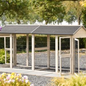 L’enclos pour chat Space Large dispose de nombreuses ouvertures