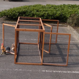 Enclos pour animaux a grande portes