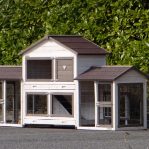 Le clapier pour lapin Excellent Medium est étendue avec 2 enclos