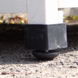 Clapier pour lapin Excellent Medium a pieds en plastique, contre l’humidité ascendante