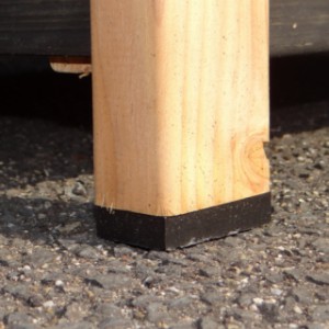 Niche pour chien Select 3 avec pieds en plastic pour protection Douglas / Noire