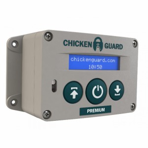 Le Chickenguard Premium est équipée avec minuterie et capteur de luminosité